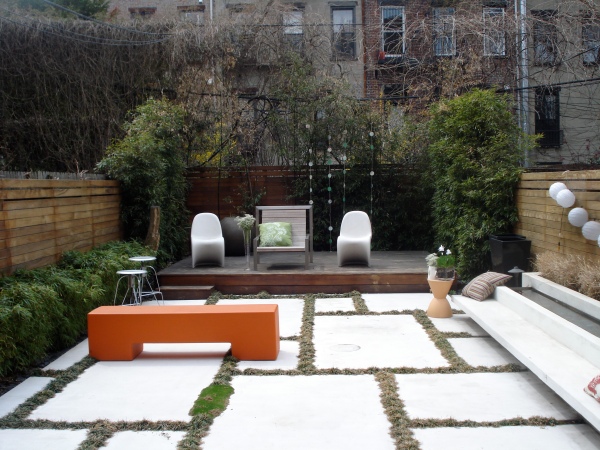 A Zen backyard gets a touch of whimsy.